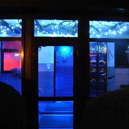 Pokoje Goscinne Zawisza וובה