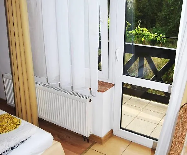 Pokoje Goscinne Zawisza *